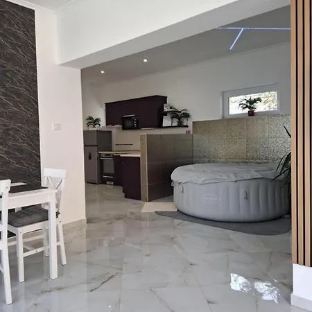 Sweethome12 * Fonyód