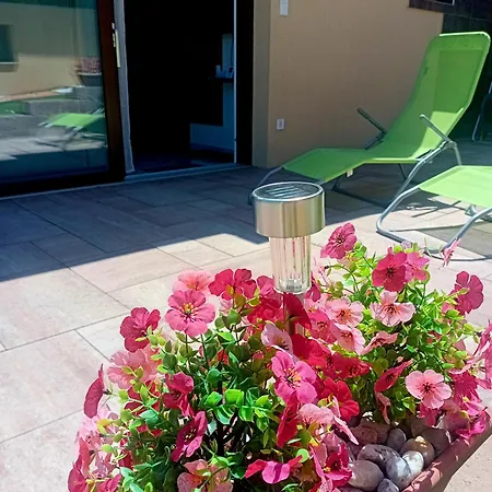 Apartment Sweethome12